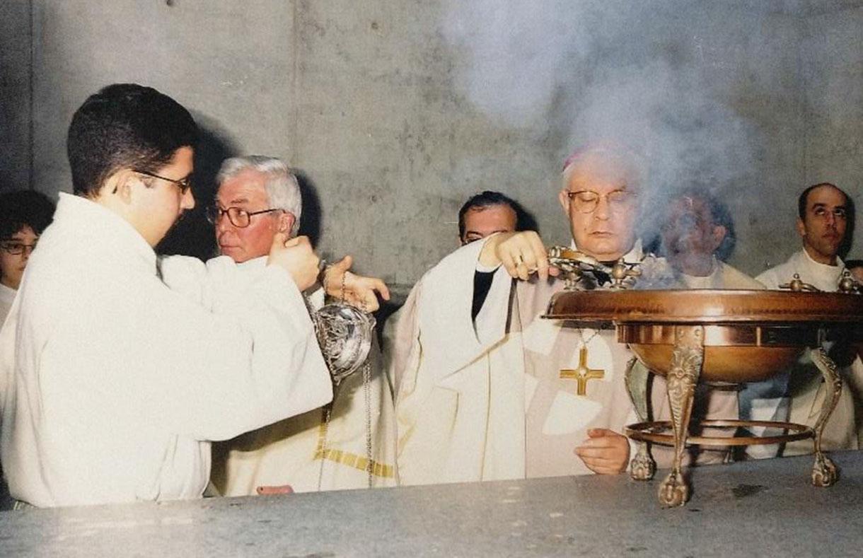 Dedicação da Igreja, 2002